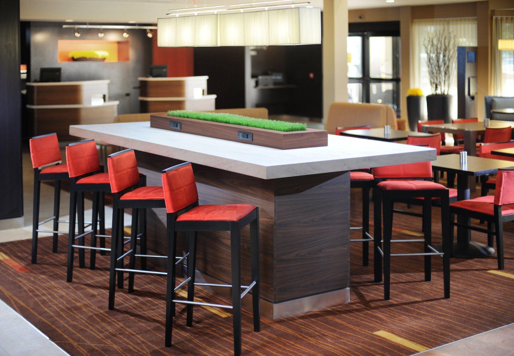 Courtyard By Marriott Houston Hobby Airport Exterior foto