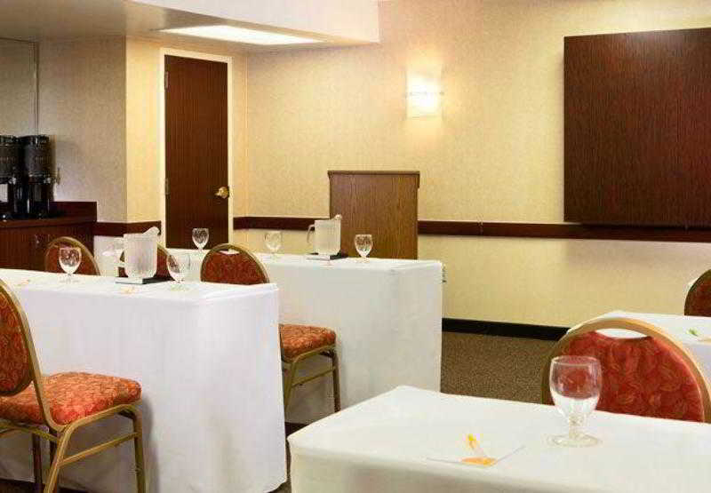 Courtyard By Marriott Houston Hobby Airport Exterior foto